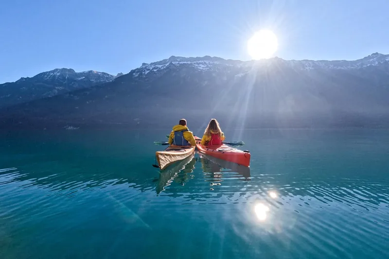 Winter Kayak Tour on Lake Brienz